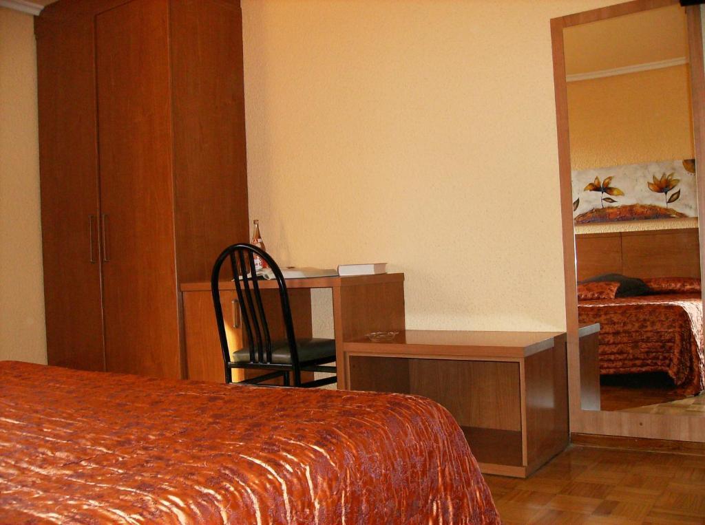 Hotel Yamaguchi Санґуеса Номер фото