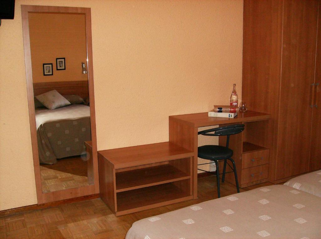 Hotel Yamaguchi Санґуеса Номер фото