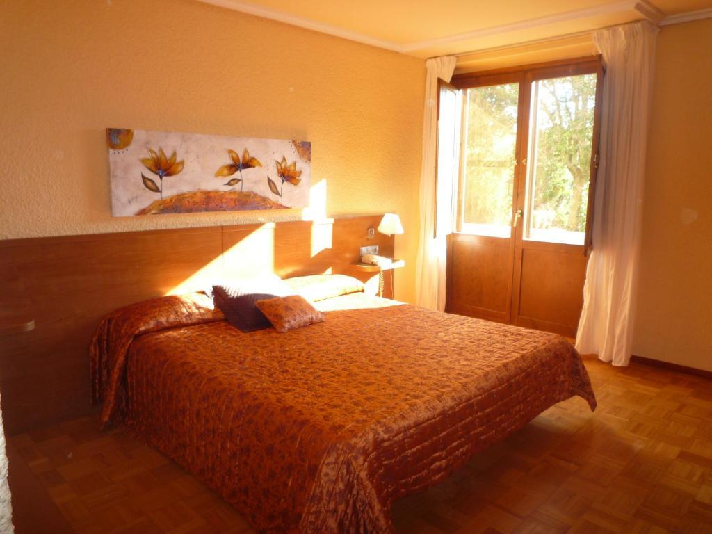 Hotel Yamaguchi Санґуеса Номер фото